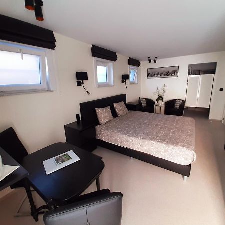 B&B Cosiness Balen Екстериор снимка
