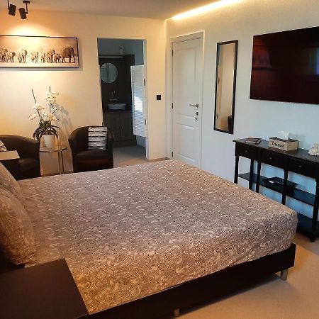 B&B Cosiness Balen Екстериор снимка
