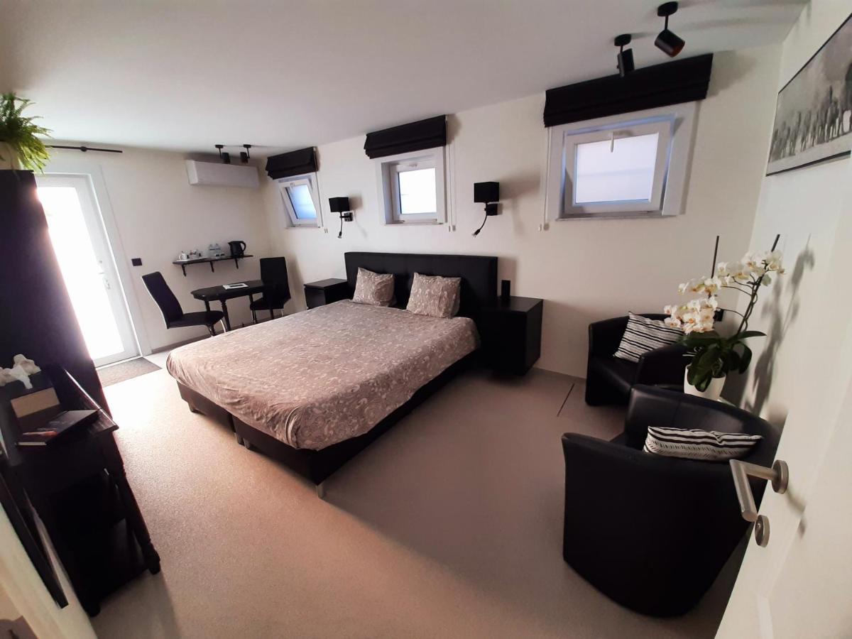 B&B Cosiness Balen Екстериор снимка